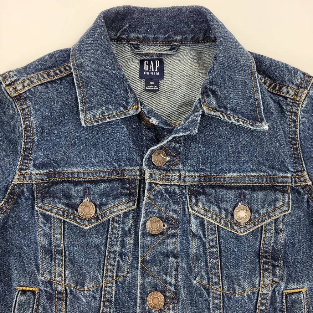 Gap Denim Jacket Kids Size XS 4/5 Blue Jean Classic Trucker Cotton Unisex